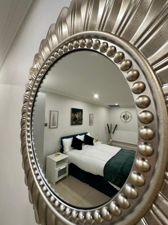 Luxury Studio Apartment Harrow on the Hill Exterior foto