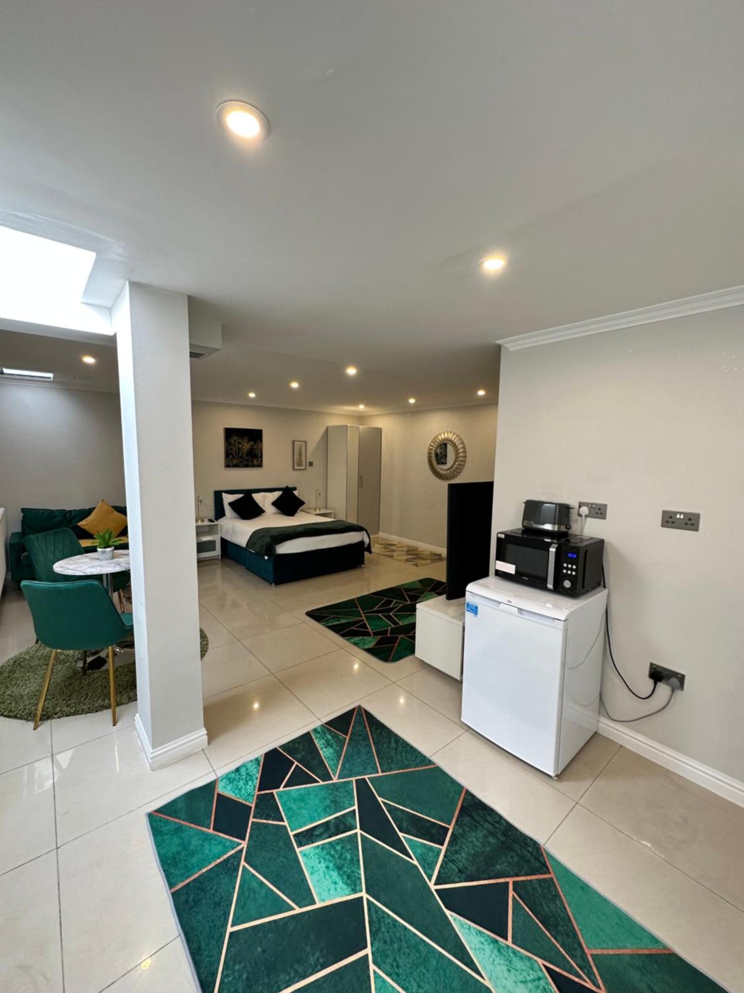 Luxury Studio Apartment Harrow on the Hill Exterior foto
